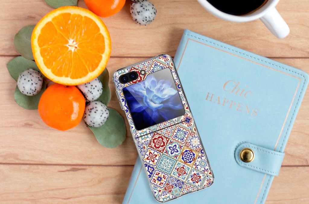 Samsung Galaxy Z Flip 5 TPU Siliconen Hoesje Tiles Color bovenaanzicht