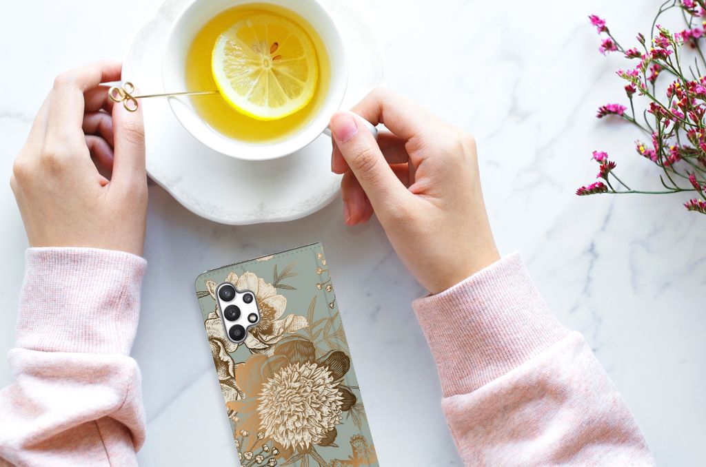 Samsung Galaxy A32 4G | A32 5G Enterprise Editie Smart Cover Vintage Bird Flowers Vooraanzicht.