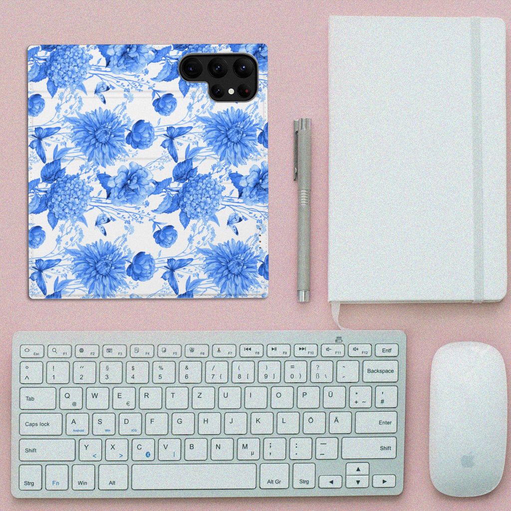Samsung Galaxy S23 Ultra Smart Cover Flowers Blue bovenaanzicht toetsenbord muis notitieboek