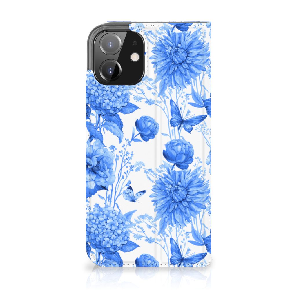 Smart Cover voor iPhone 12 | iPhone 12 Pro Flowers Blue met een prachtig bloemenontwerp in blauw.