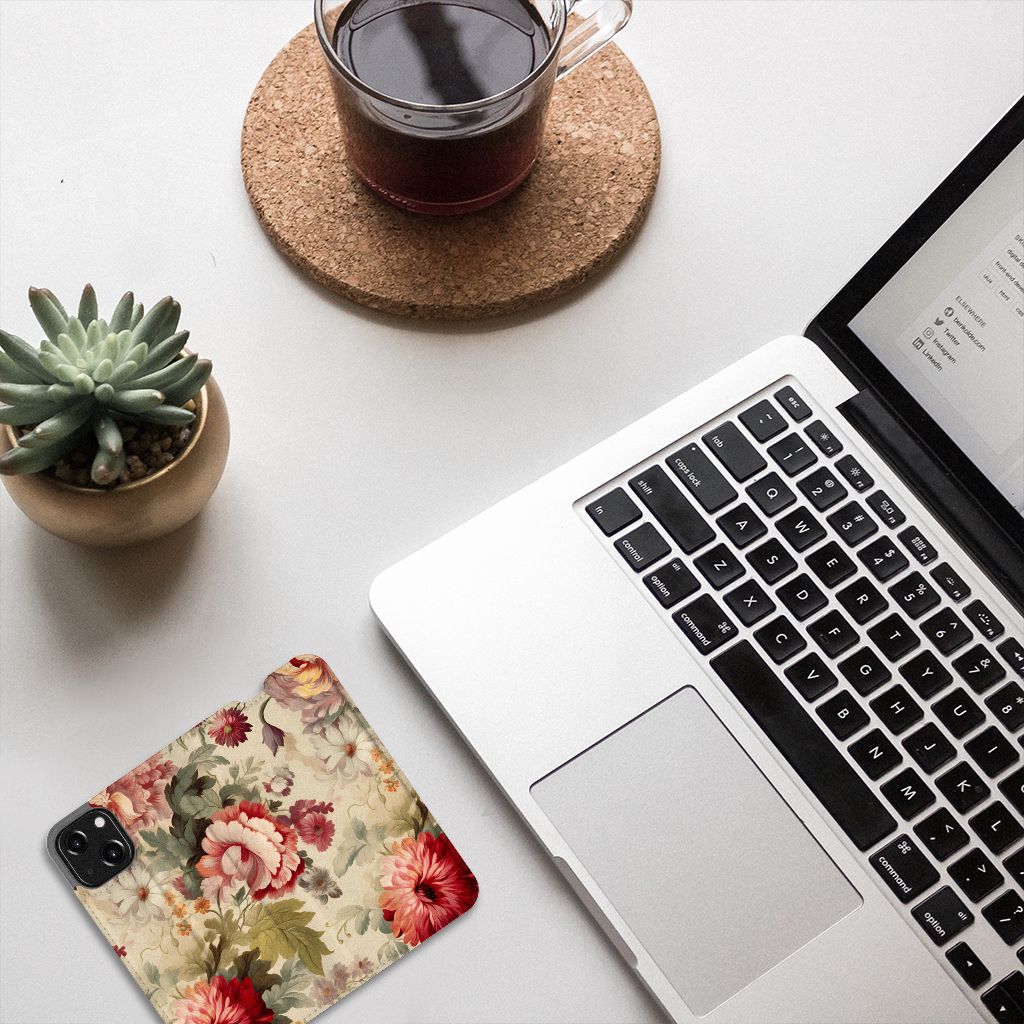 Smart Cover voor iPhone 13 Mini Bloemen op bureau met laptop en koffie. 🌸