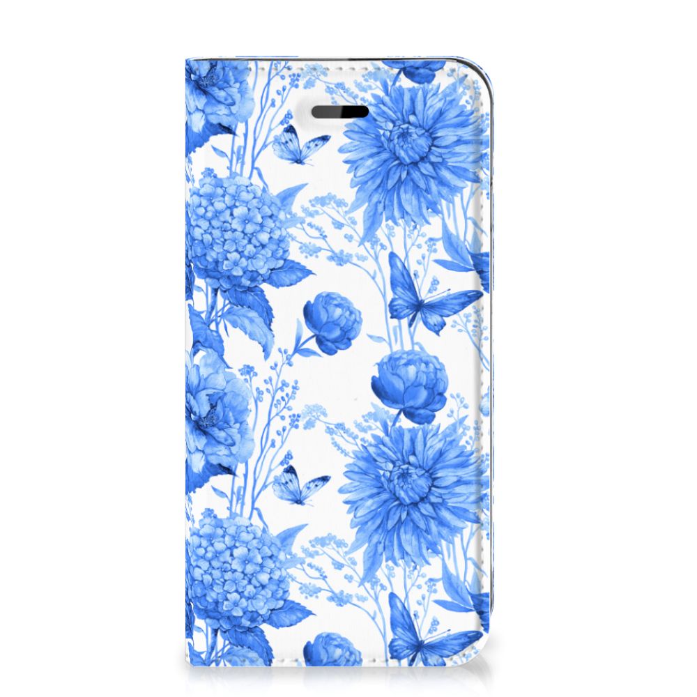 Smart Cover voor iPhone 7 | 8 | SE (2020) | SE (2022) Flowers Blue met prachtige blauwe bloemen en vlinders 🌸.