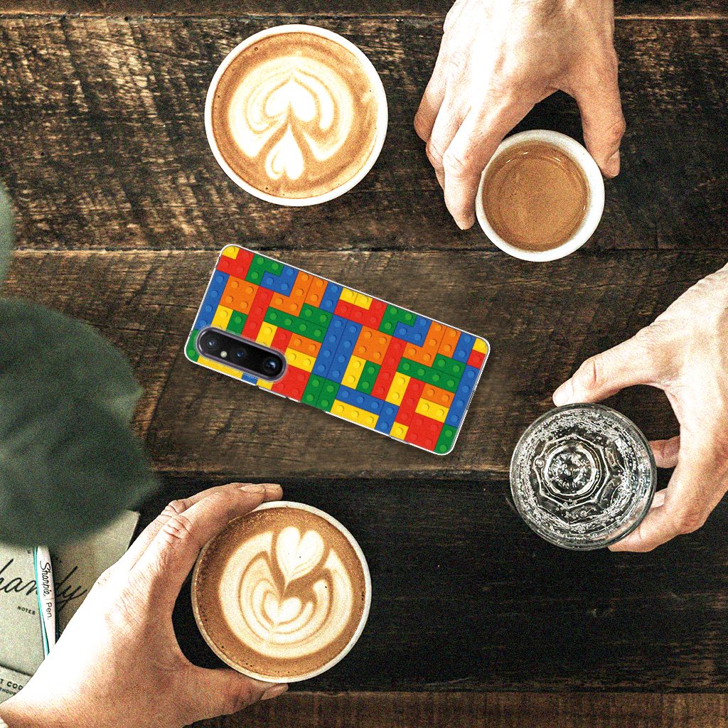 Sony Xperia 1 V TPU bumper Blokken design Lego hoesje bovenaanzicht koffie