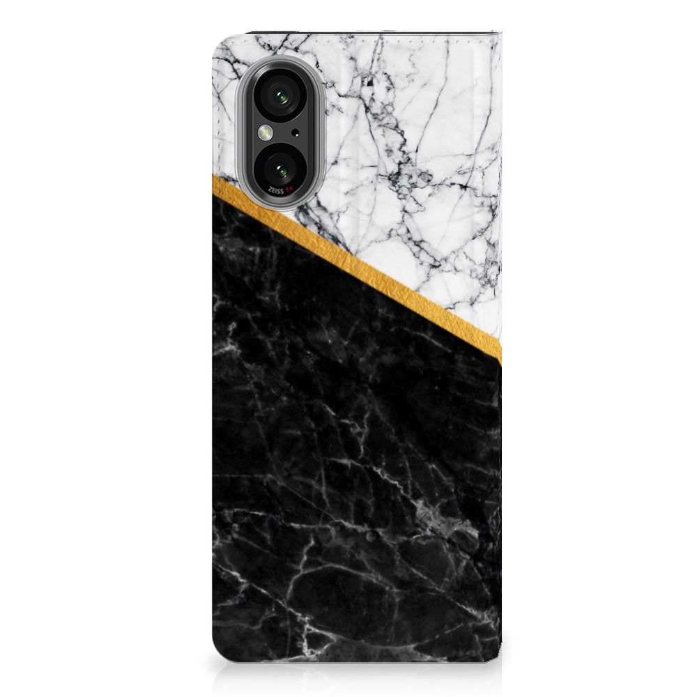 Sony Xperia 5 V Standcase Marmer Wit Zwart design zwart-wit marmer aanzicht