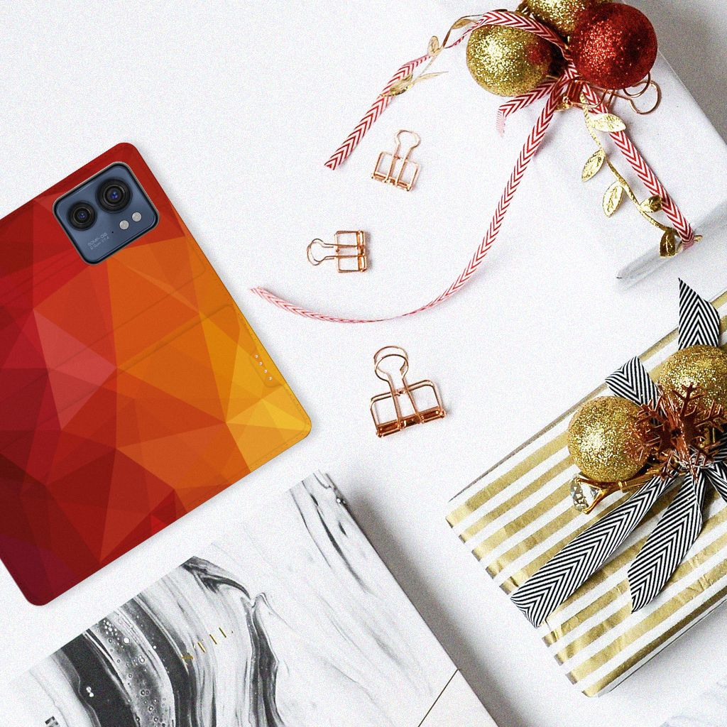 Motorola Edge 40 Stand Case Polygon Red abstract design bovenaanzicht