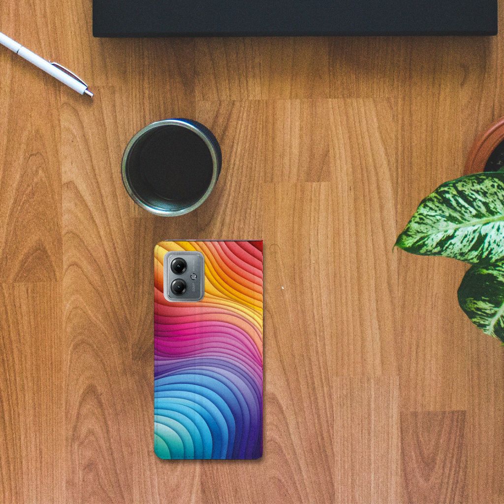 Motorola Moto G14 Stand Case Regenboog ontwerp bovenaanzicht