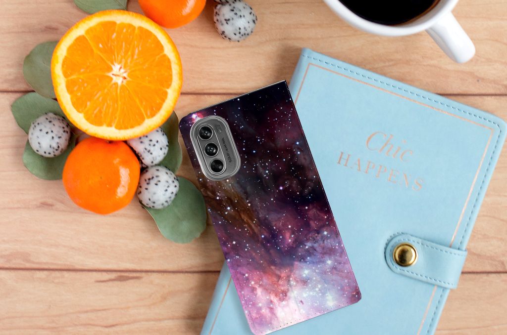 Stand Case voor Motorola Moto G62 5G Galaxy heelal ontwerp bovenaanzicht