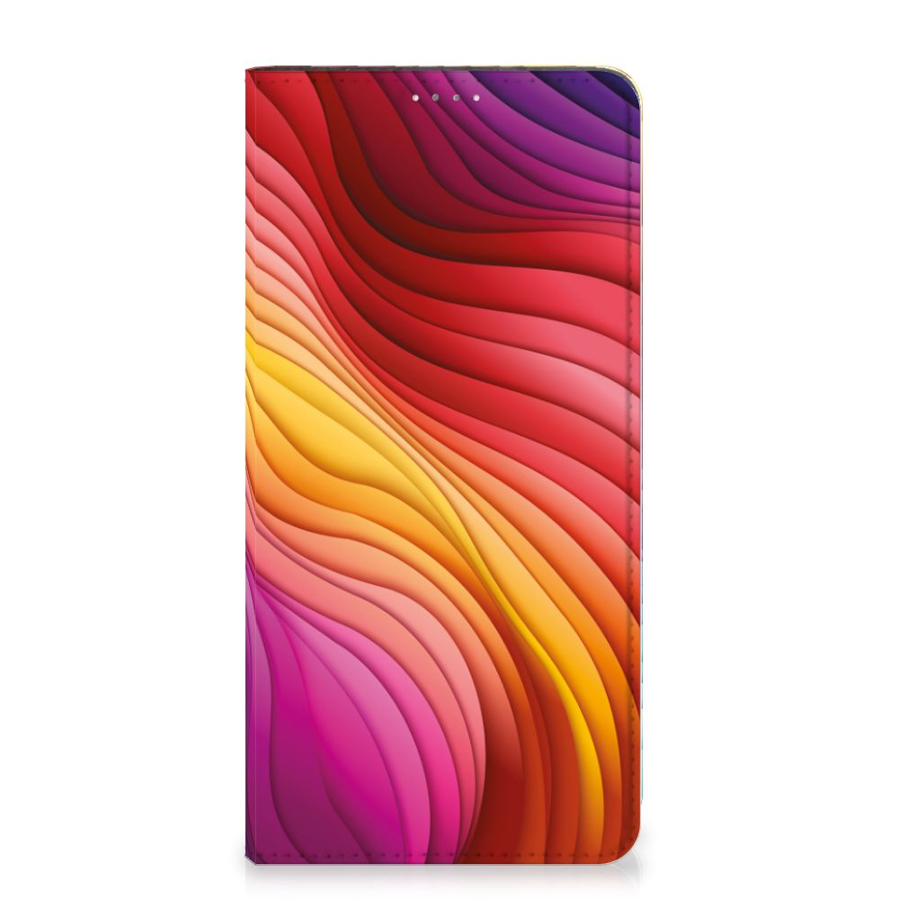 Stand Case voor Samsung Galaxy A14 5G Regenboog met een kleurrijk golfpatroon in rood, geel en paars.