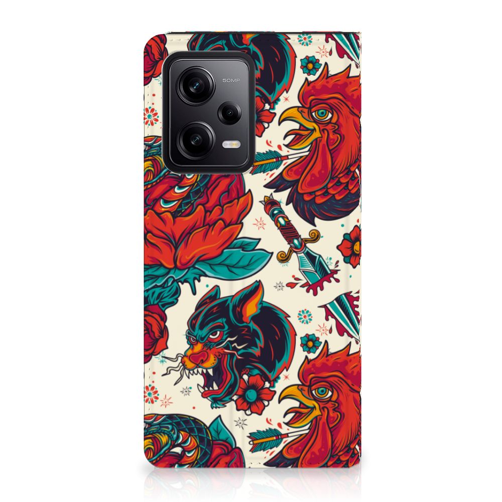 Stand Case voor Xiaomi Redmi Note 12 Pro | Poco X5 Pro Old Skool met een opvallend design van rozen en dieren.