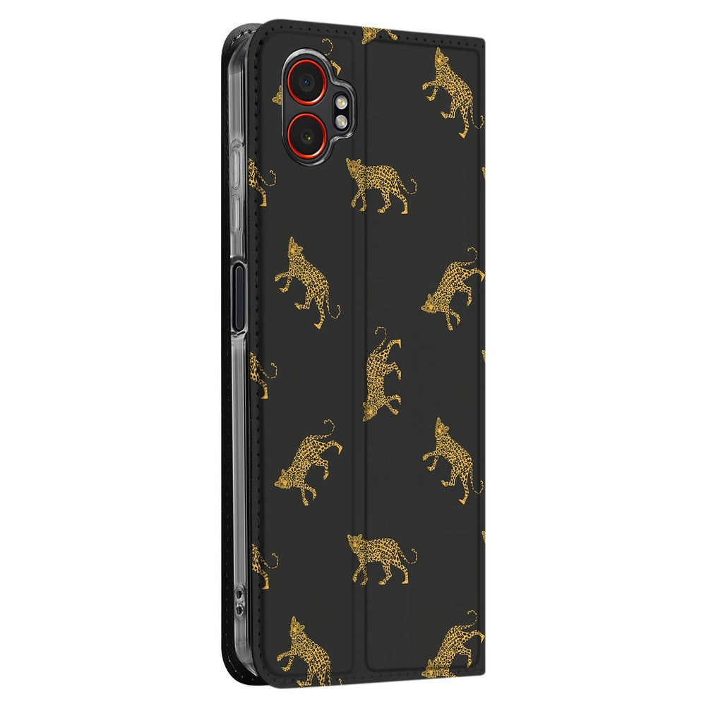 Samsung Galaxy Xcover 7 Pro Standcase Hoesje Leopards Vooraanzicht.