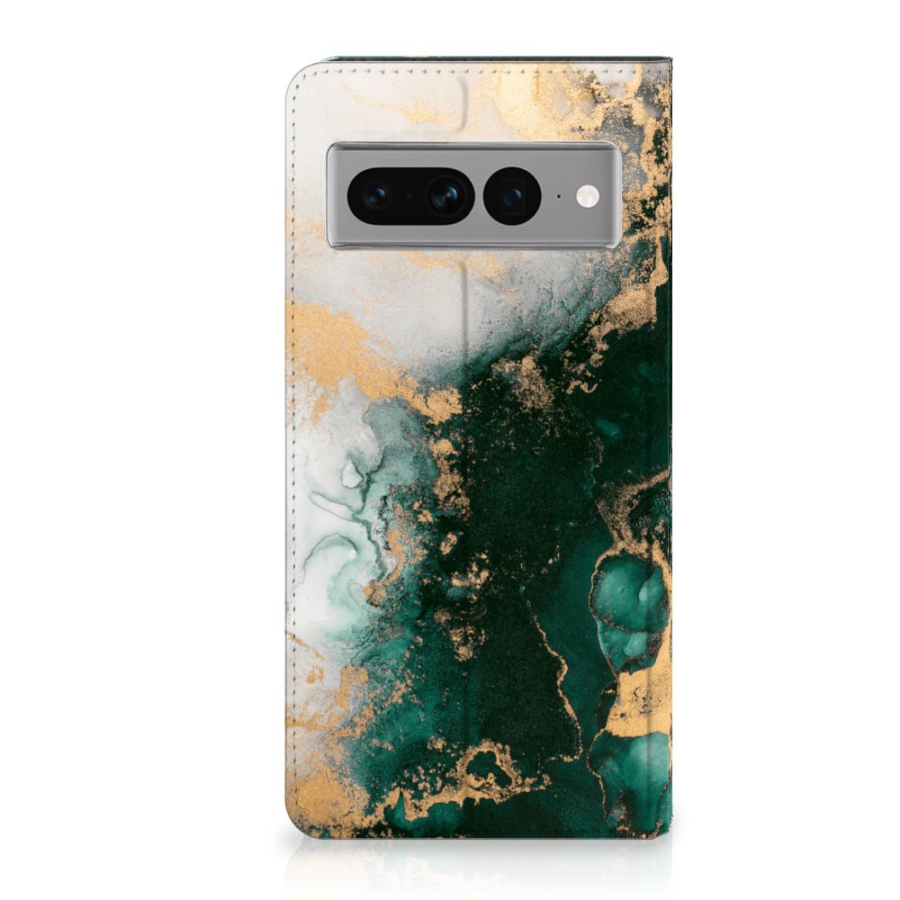 Standcase voor Google Pixel 7 Pro Marmer Groen met luxe goudaccenten. Perfect als cadeau voor stijl en bescherming.