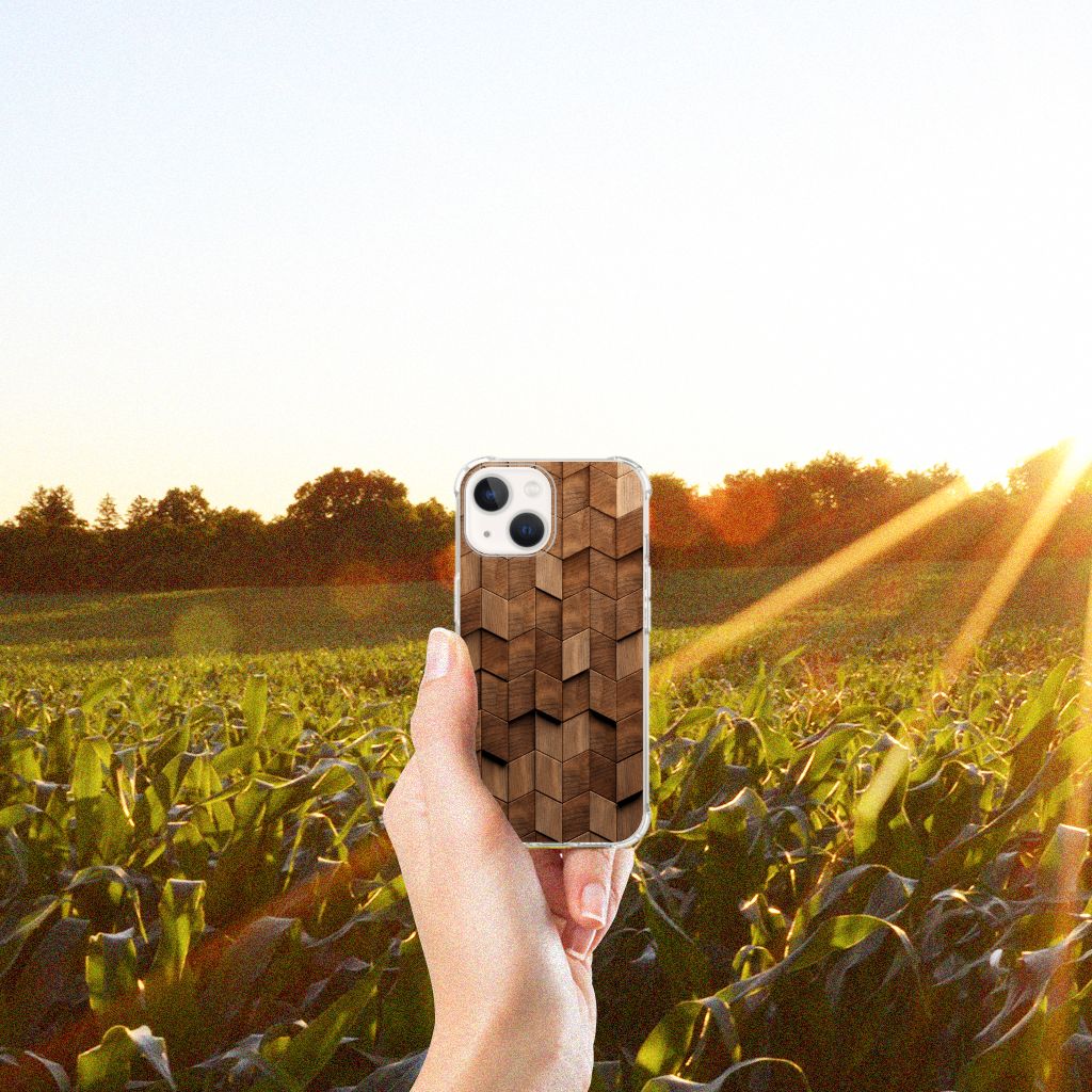 Stevig Telefoonhoesje voor iPhone 13 mini Wooden Cubes in een zonovergoten veld 🌞