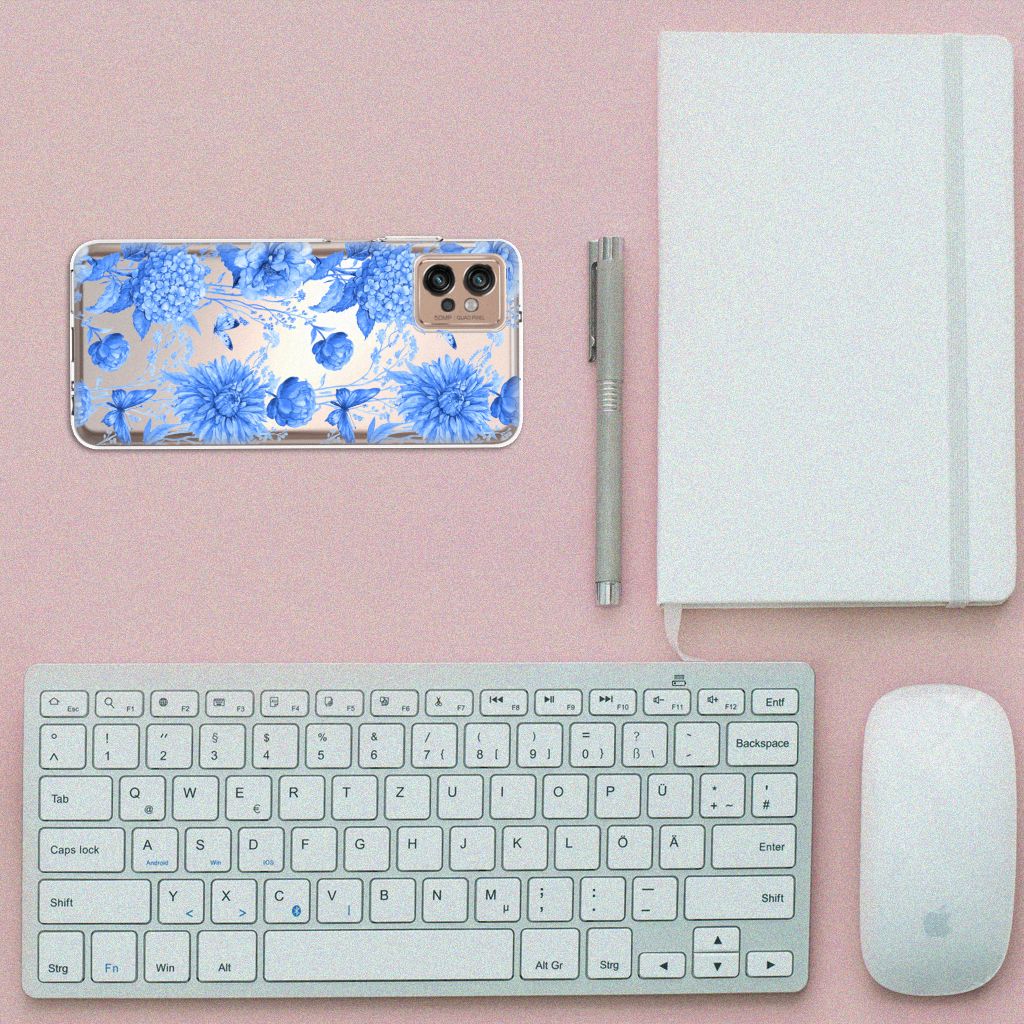 Motorola Moto G32 TPU Case Flowers Blue bovenaanzicht toetsenbord notitieboek