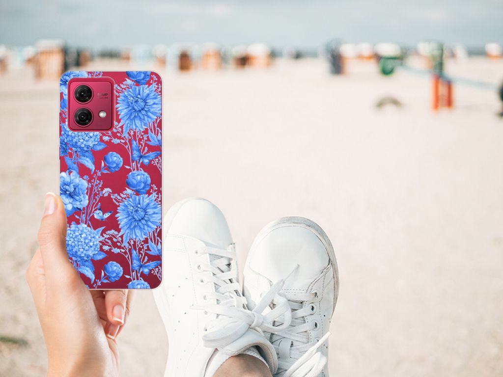Motorola Moto G84 TPU Case Flowers Blue hand strand