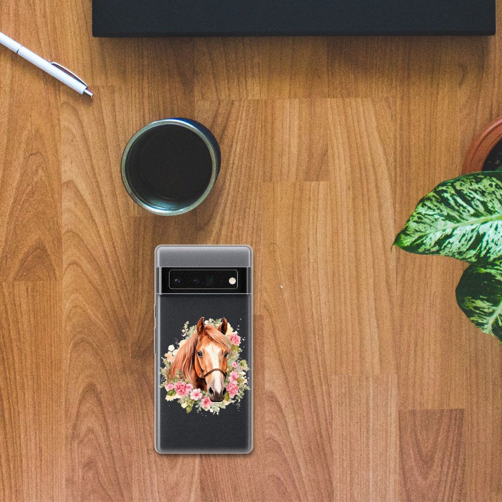 TPU Hoesje voor Google Pixel 6 Pro Paard met bloemen en een mooie paardenkop, perfect als cadeau 🎁 voor dierenliefhebbers.