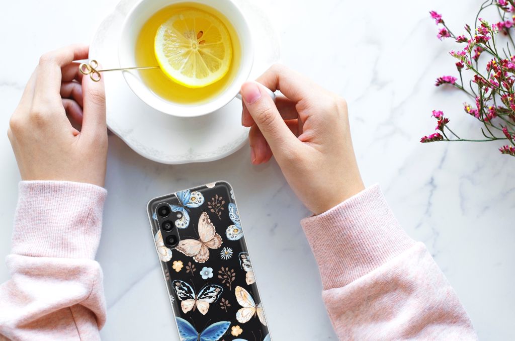 Samsung Galaxy A13 A04s TPU Hoesje Vlinder hand met thee