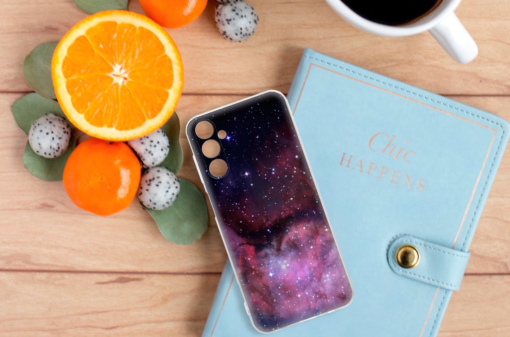 TPU Hoesje voor Samsung Galaxy M14 Galaxy met een kleurrijk heelal design. Perfect cadeau voor sterrenliefhebbers! 🌌