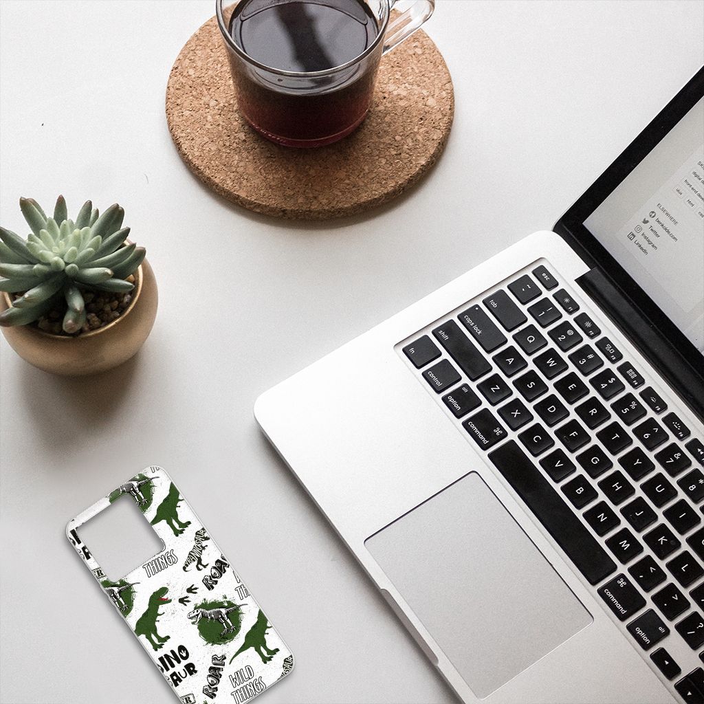 TPU Hoesje voor Xiaomi 13T Dinosaurus op bureau met laptop en koffie, perfect cadeau voor dino fans!