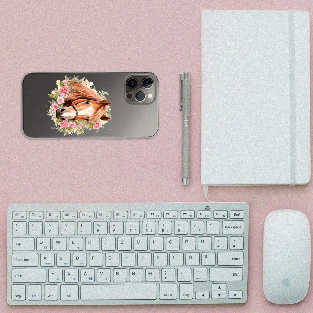 TPU Hoesje voor iPhone 12 Pro Max Paard met bloemen design, perfect voor paardenliefhebbers 🌸.