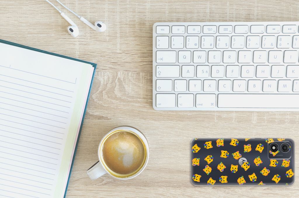TPU bumper voor Motorola Moto E13 Katten Emojis met een speelse uitstraling op een bureau.