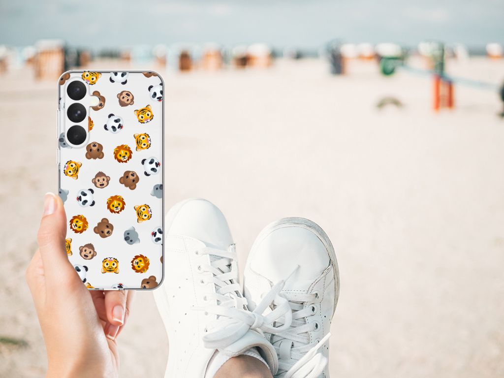 TPU bumper voor Samsung Galaxy A55 Dieren Emojis met schattige dieren emojis op een strandachtergrond.
