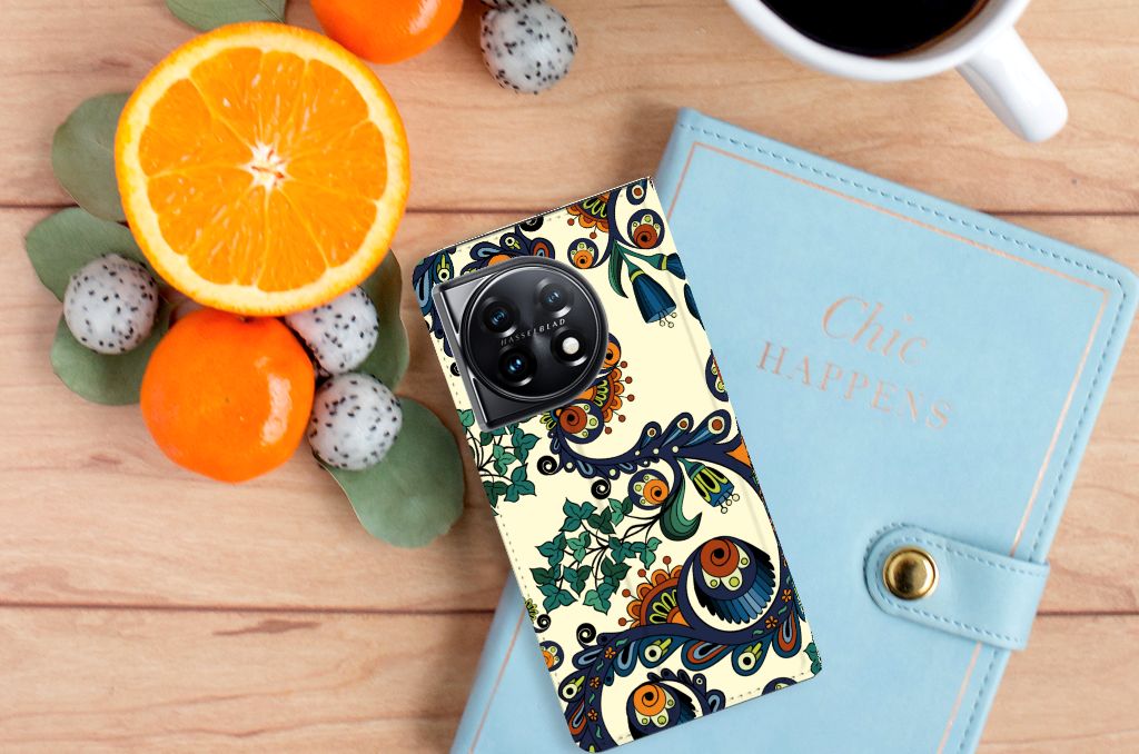 OnePlus 11 Telefoon Hoesje Barok Flower bovenaanzicht met bloemen en ogen op een bureau