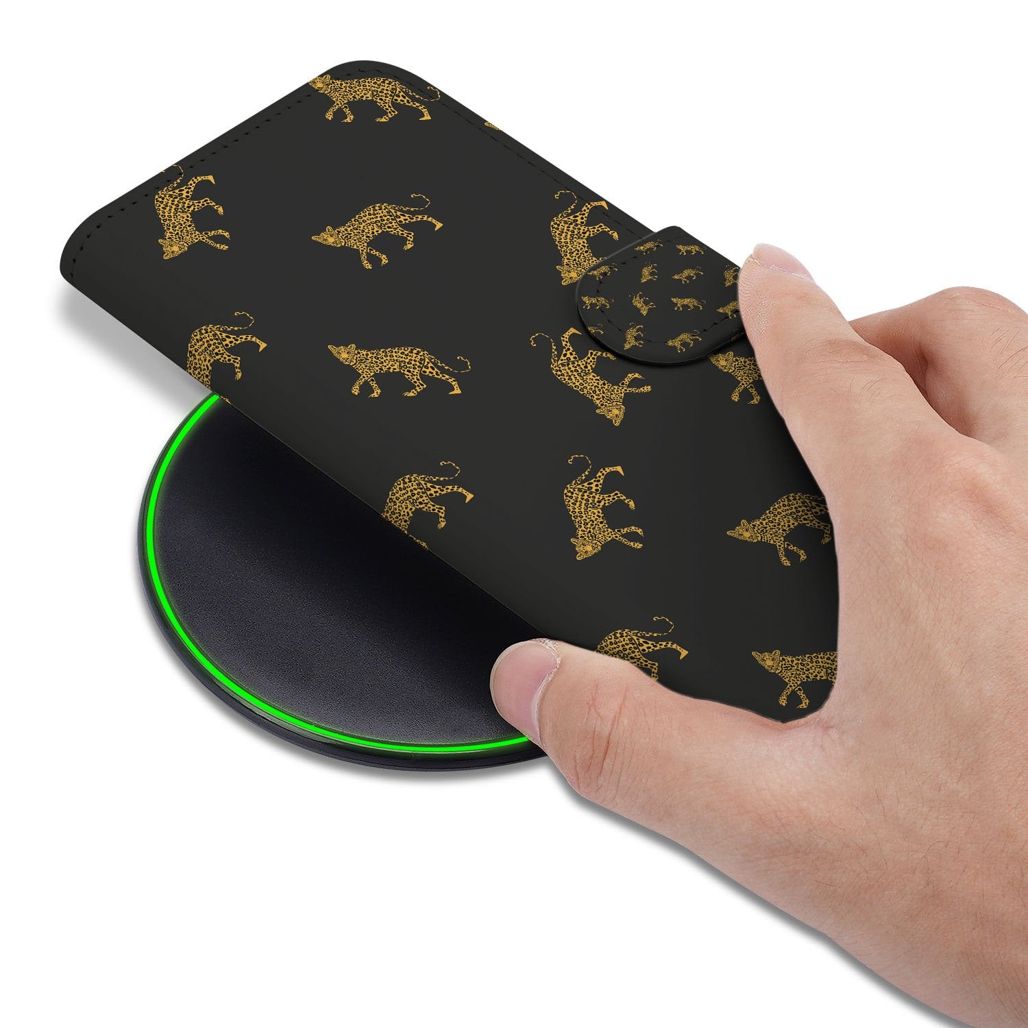 Apple iPhone 17 Telefoonhoesje Met Pasjes Luipaardprint PU Leer aanzicht