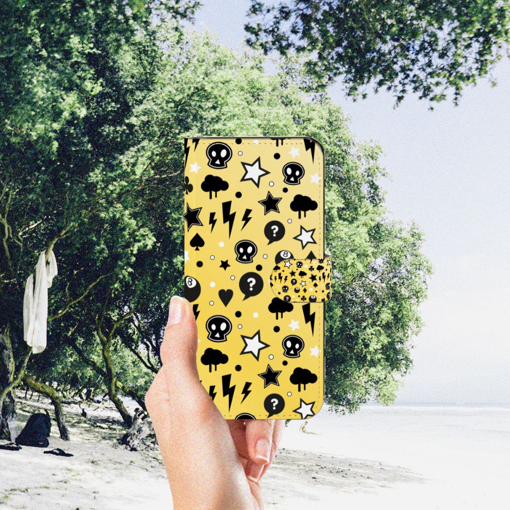 Motorola Moto G73 Telefoonhoesje met Naam Punk Geel aanzicht