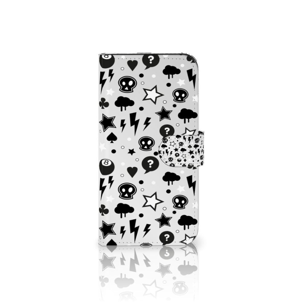 Telefoonhoesje met Naam iPhone 15 Silver Punk met zwart-witte opdruk van sterren, doodskoppen, en bliksemflitsen.