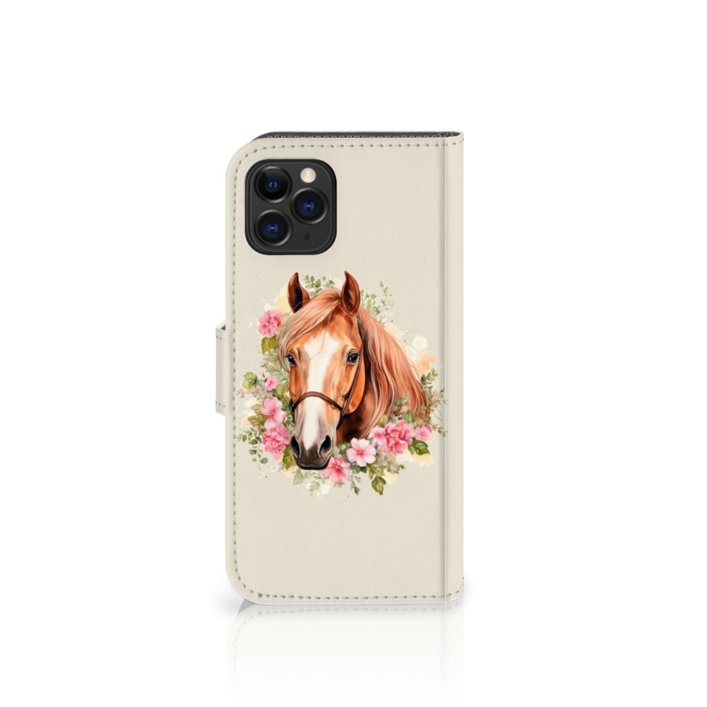 Telefoonhoesje met Pasjes voor Apple iPhone 11 Pro Paard met bloemenillustratie van een prachtig paard.