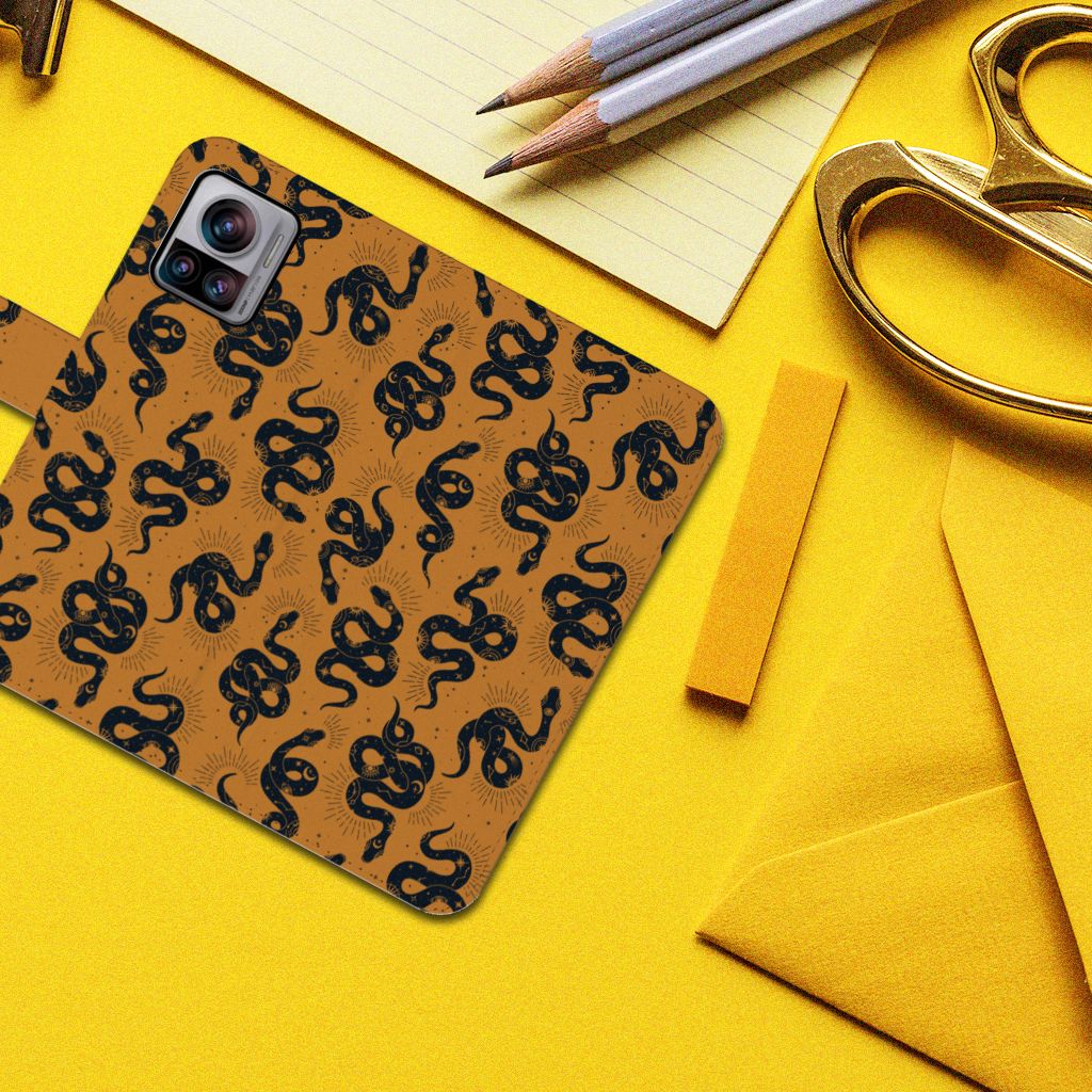 Motorola Edge 30 Ultra Telefoonhoesje met Pasjes Snakes bovenaanzicht
