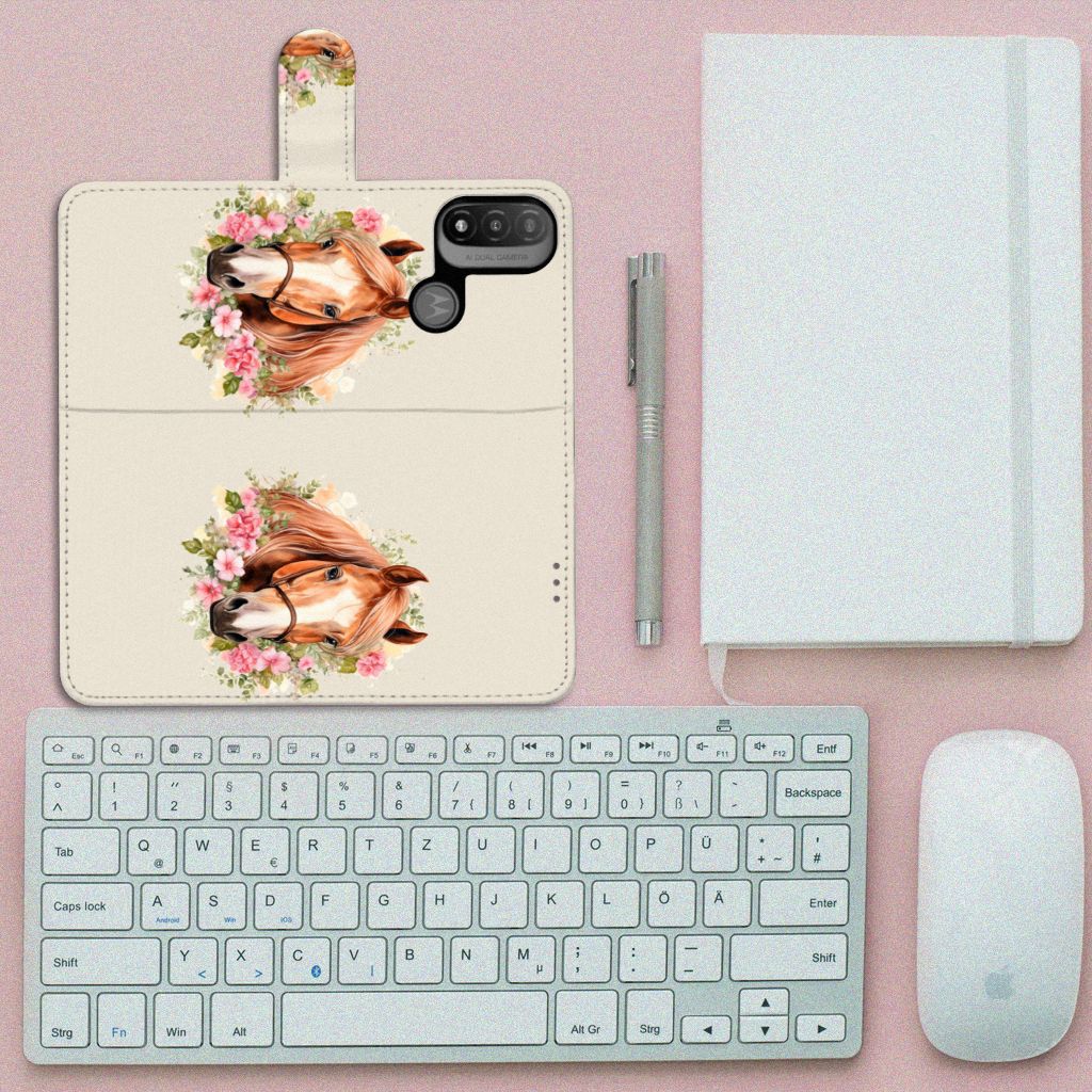 Telefoonhoesje met Pasjes voor Motorola Moto E20 | E30 | E40 Paard bovenzijde