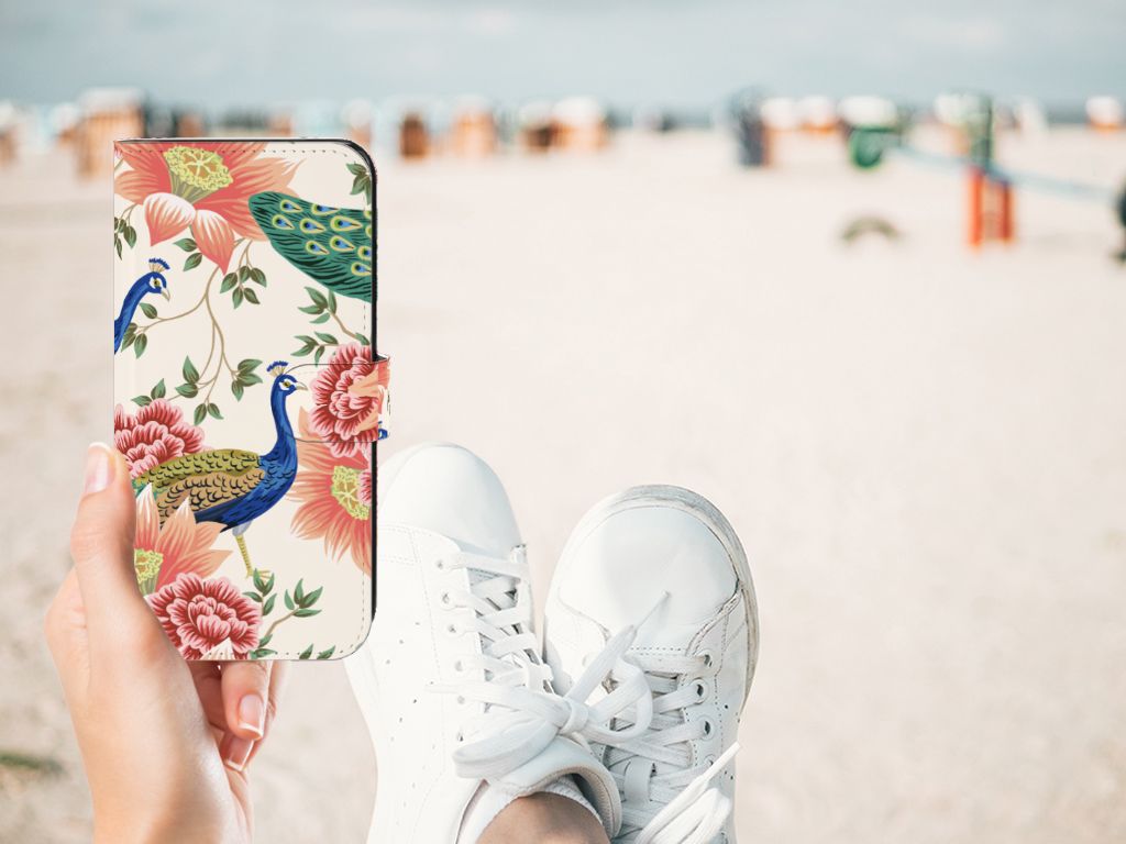 OnePlus Nord CE 3 Telefoonhoesje met Pasjes Pink Peacock voorzijde strand schoenen