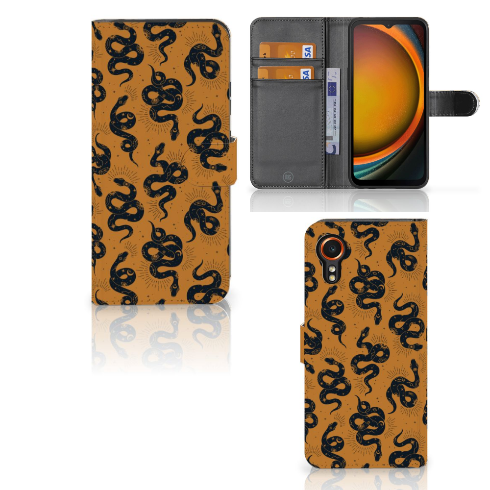 Samsung Galaxy Xcover 7 Telefoonhoesje met Pasjes Snakes voorzijde zijkant