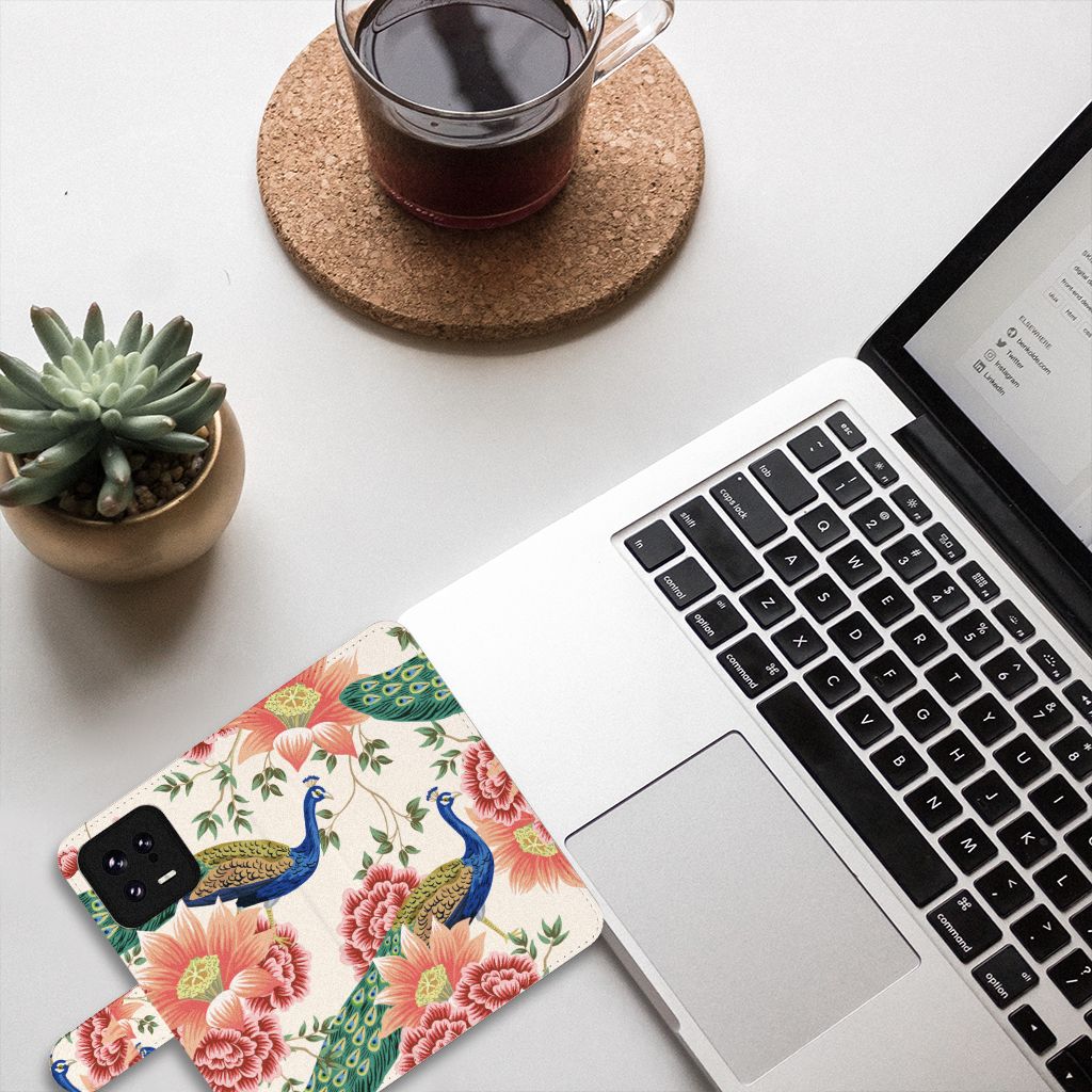 Xiaomi 13 Telefoonhoesje met Pasjes Pink Peacock bovenaanzicht