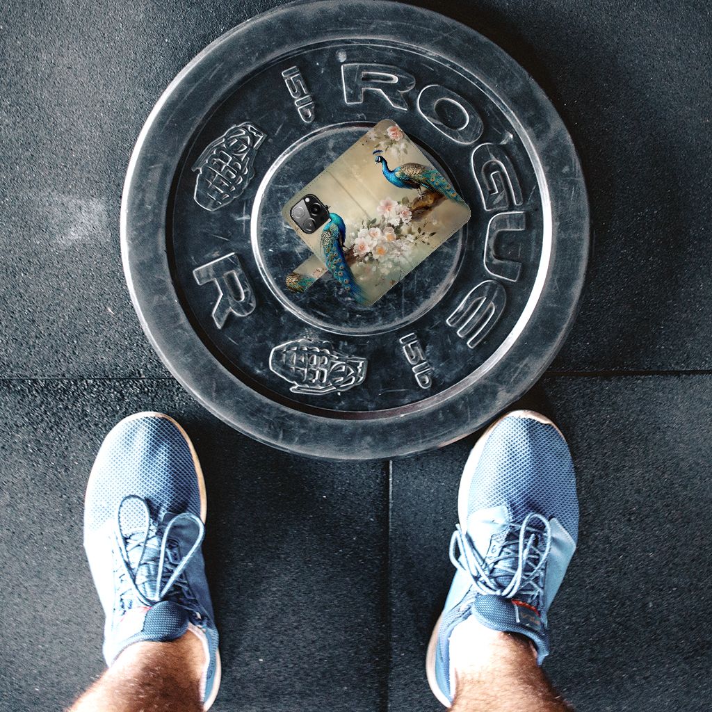 Telefoonhoesje met Pasjes voor iPhone 13 Pro Vintage Pauwen op een gewichtsschijf in de sportschool.