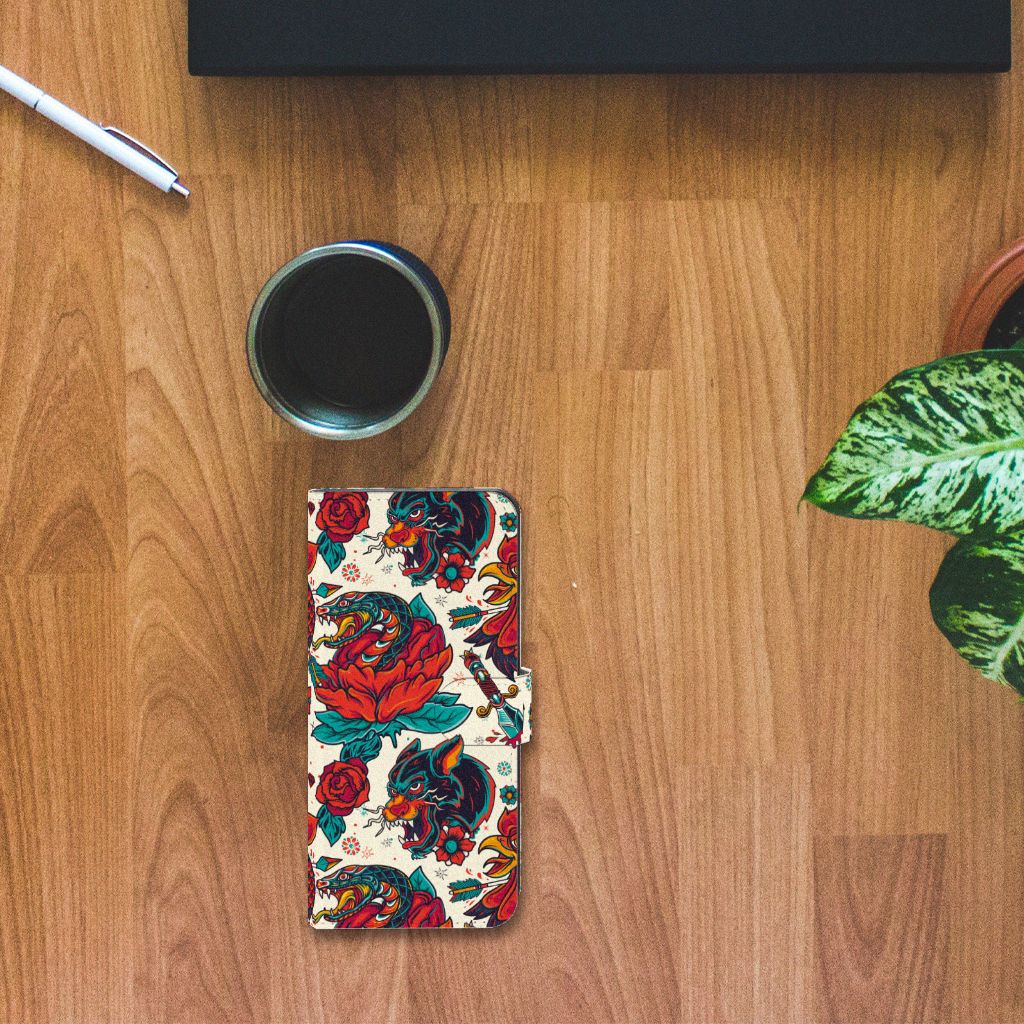 Xiaomi 13 Lite Telefoonhoesje met foto Old Skool tattoo design bovenaanzicht