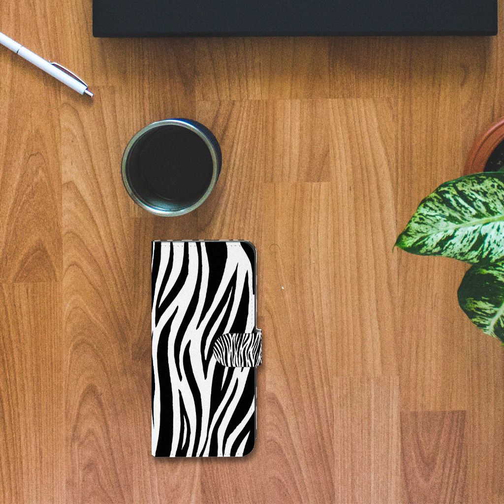 Xiaomi 13 Lite Telefoonhoesje met Pasjes Zebra zebraprint bovenaanzicht