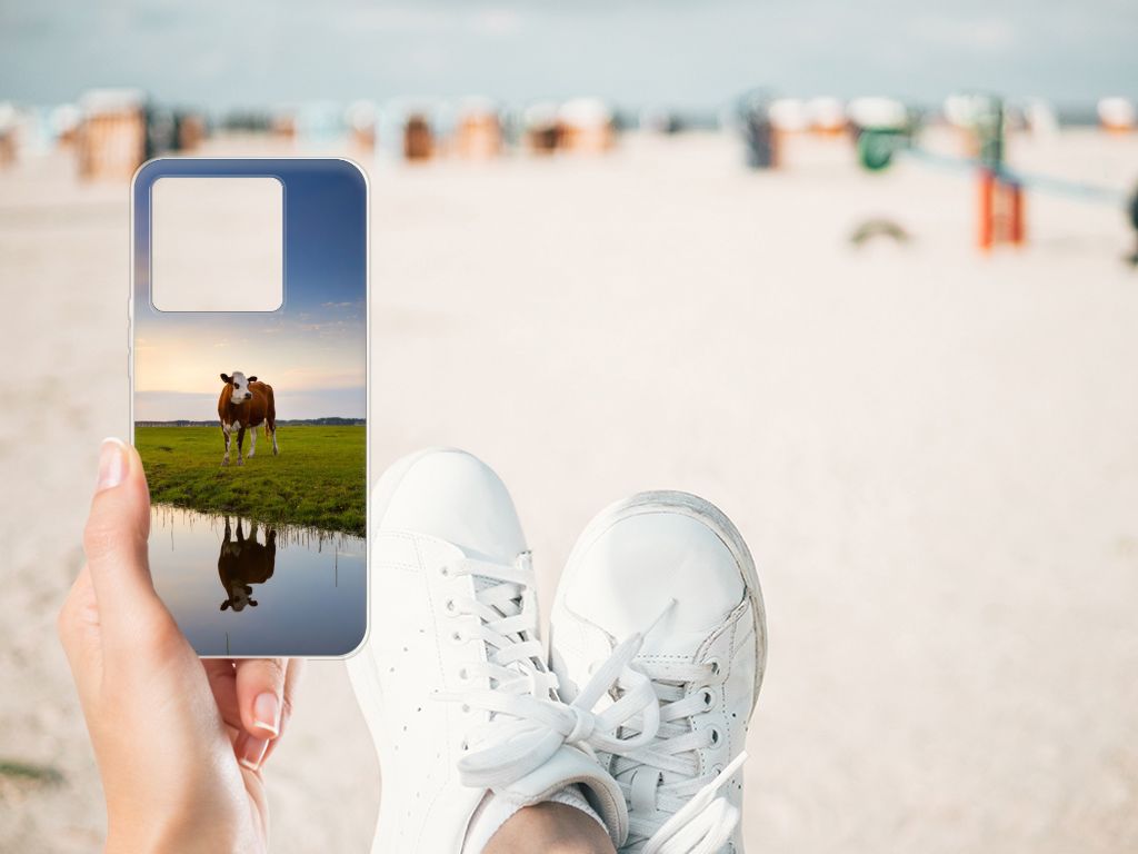 Xiaomi 13T TPU Hoesje Koe koe ondergang spiegeling handen strand