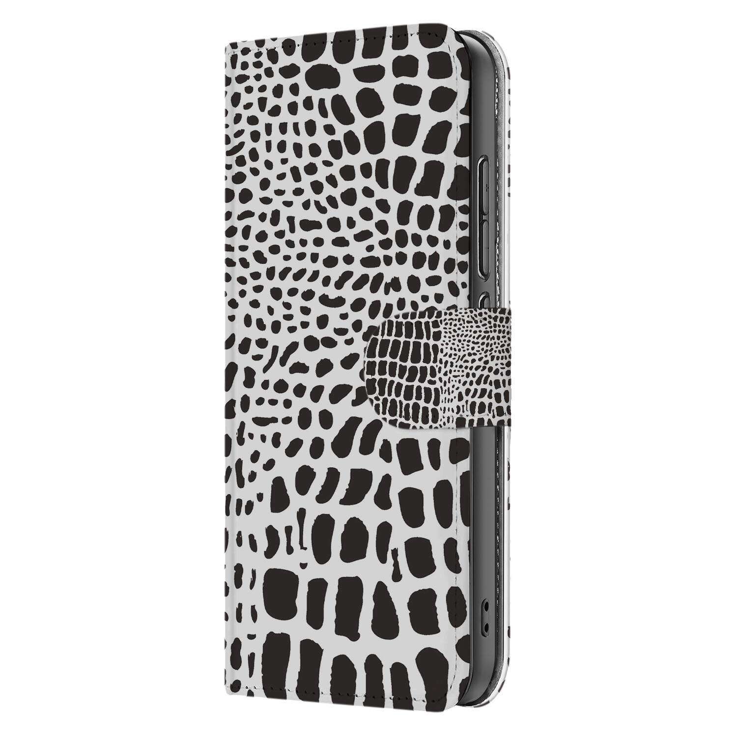 Xiaomi 15 telefoonhoesje met pasjes slangenprint design zwart wit aanzicht