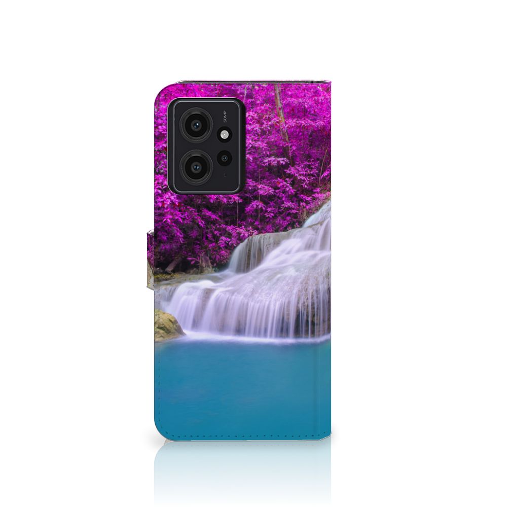 Xiaomi Redmi Note 12 4G Flip Cover Waterval met een serene waterval en paarse bomen voor prachtig cadeau- en gebruiksgemak.