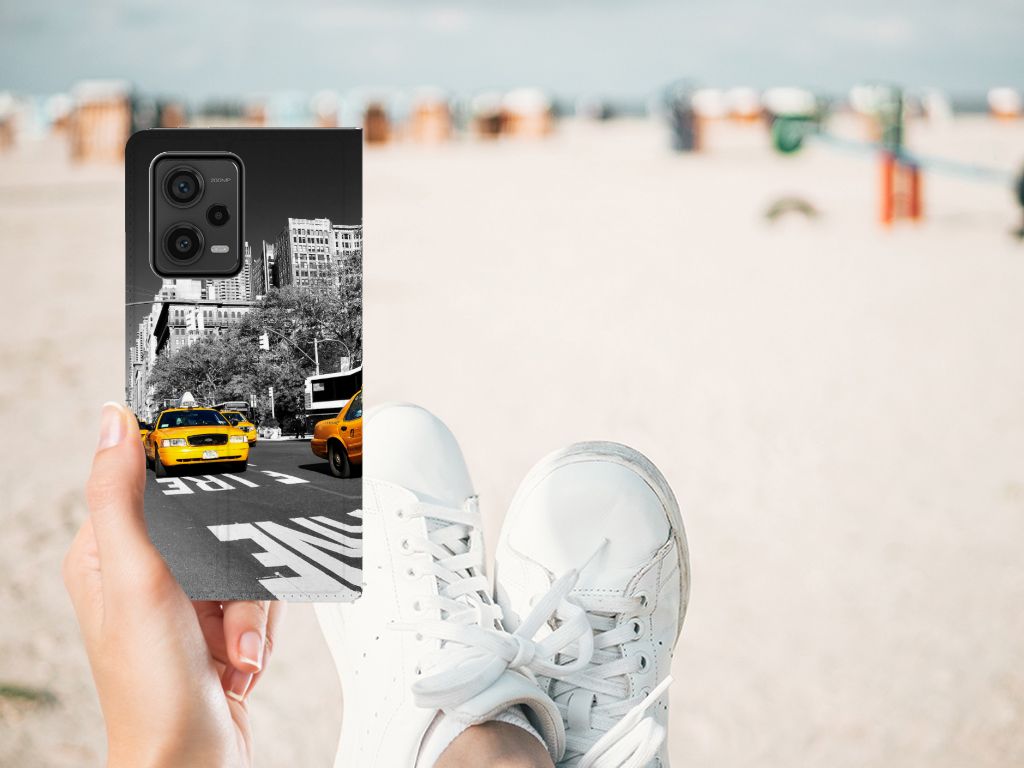 Xiaomi Redmi Note 12 Pro Plus Book Cover New York Taxi design boekomslag aanzicht