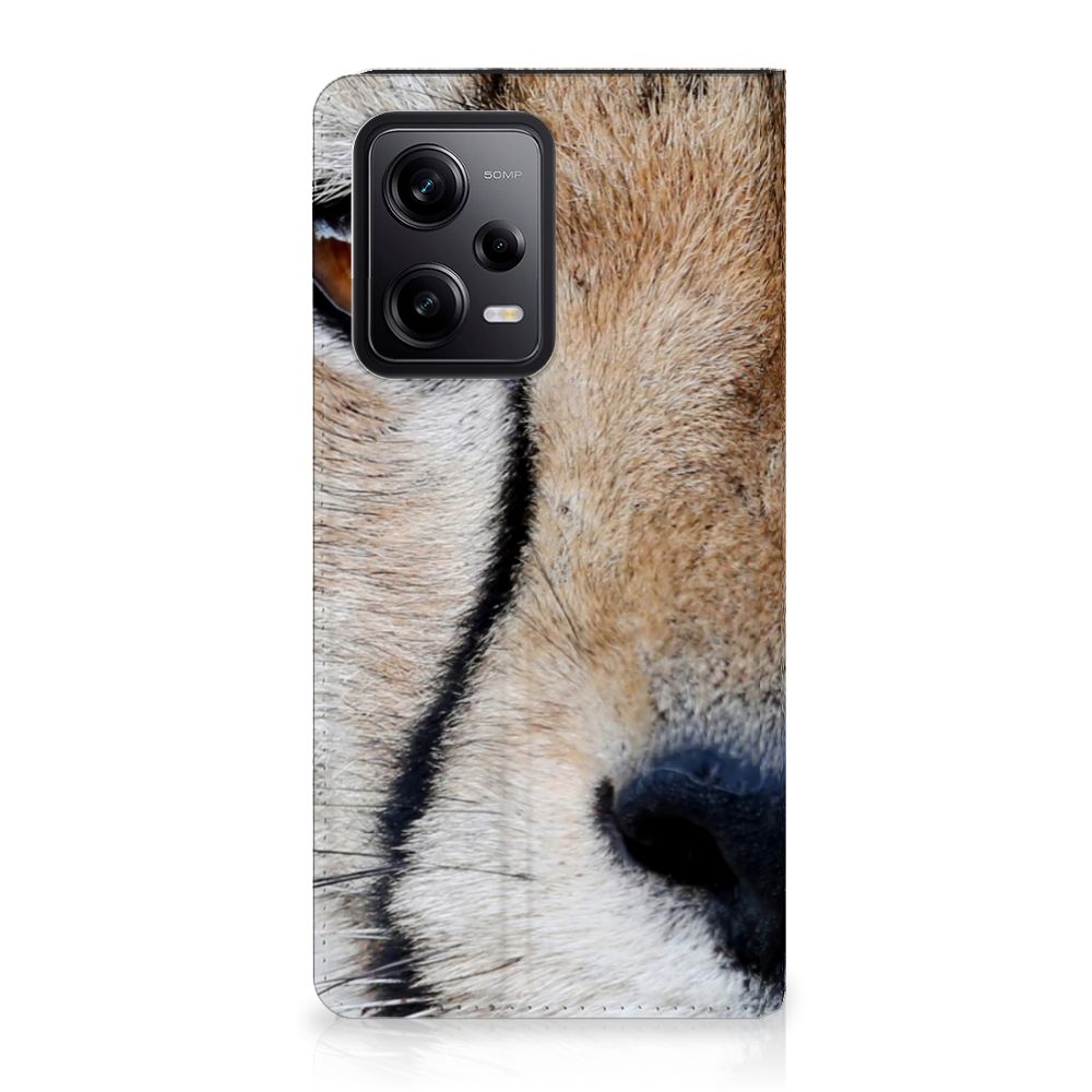 Xiaomi Redmi Note 12 Pro | Poco X5 Pro Hoesje maken Cheetah - Close-up van cheetah print telefoonhoesje