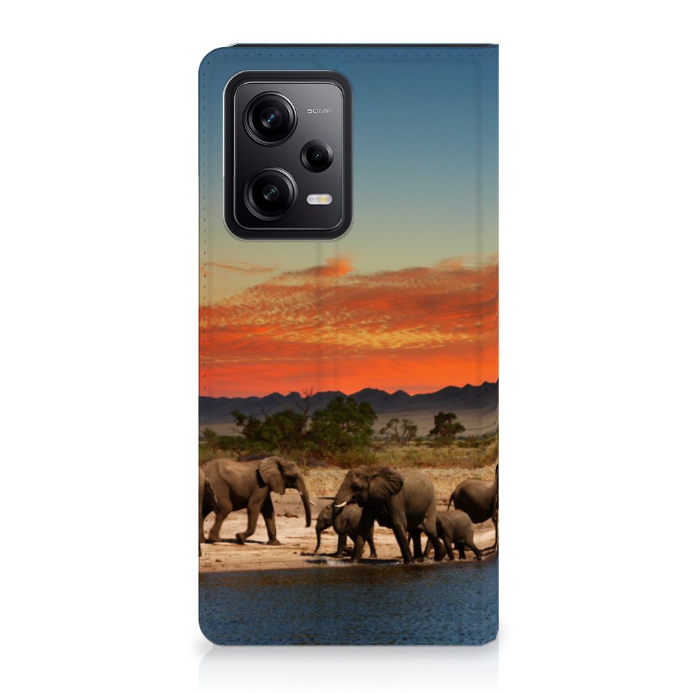 Xiaomi Redmi Note 12 Pro Poco X5 Pro Hoesje maken Olifanten design olifanten aanzicht