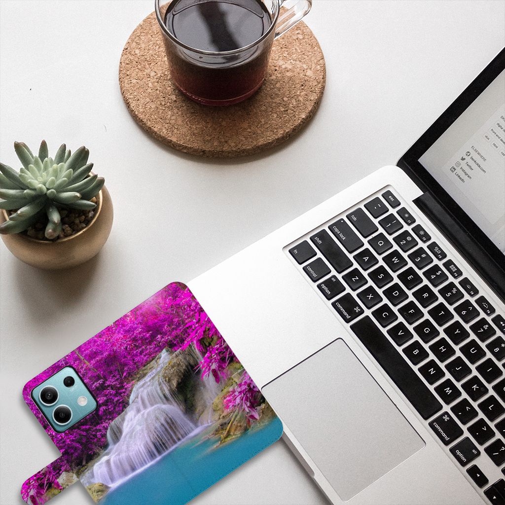 Xiaomi Redmi Note 13 5G Flip Cover Waterval design waterval paarse bomen aanzicht