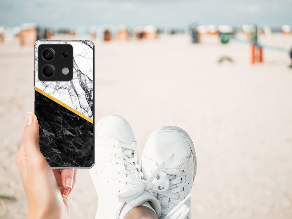 Xiaomi Redmi Note 13 5G TPU Siliconen Hoesje Marmer Wit Zwart - Origineel Cadeau Man hand strand schoenen