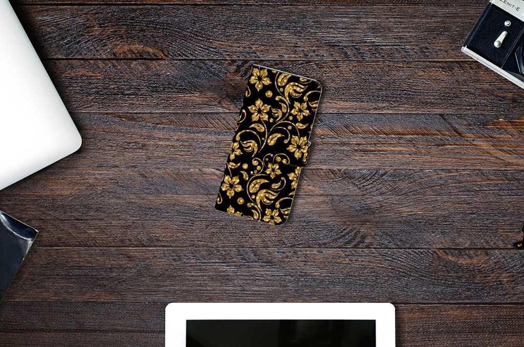 Xiaomi Redmi Note 13 Pro Plus Hoesje Gouden Bloemen design bovenaanzicht