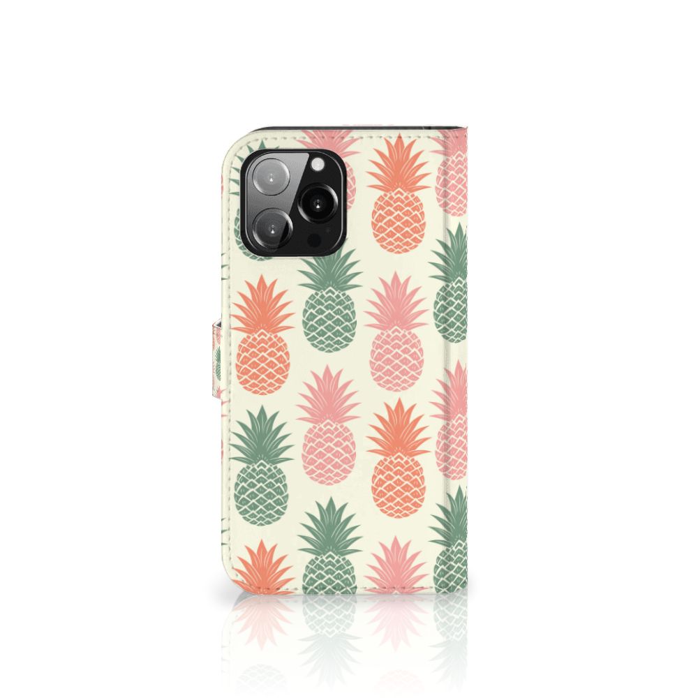 iPhone 13 Pro Max Book Cover Ananas met kleurrijke ananasdesign voor een vrolijke zomerlook 🍍