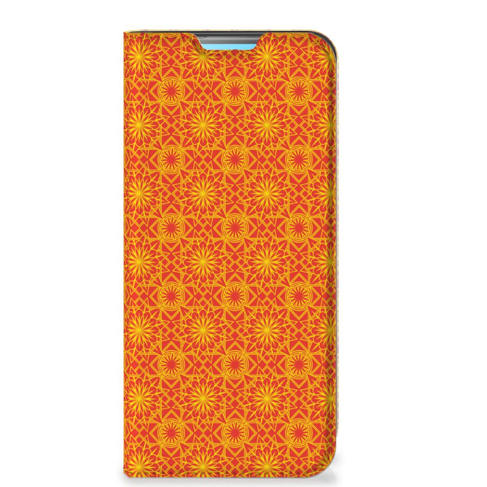 Xiaomi Redmi 10 Hoesje met Magneet Batik Oranje