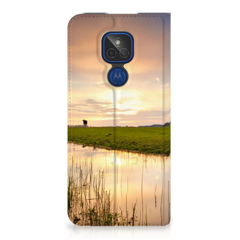 Motorola Moto G9 Play Hoesje maken Koe - B2C Telecom